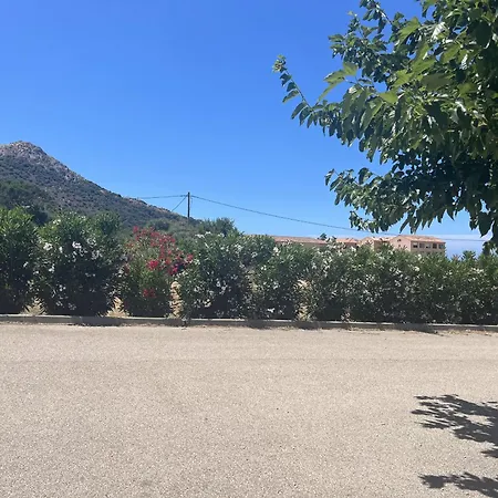 Les Maristella, Crenu